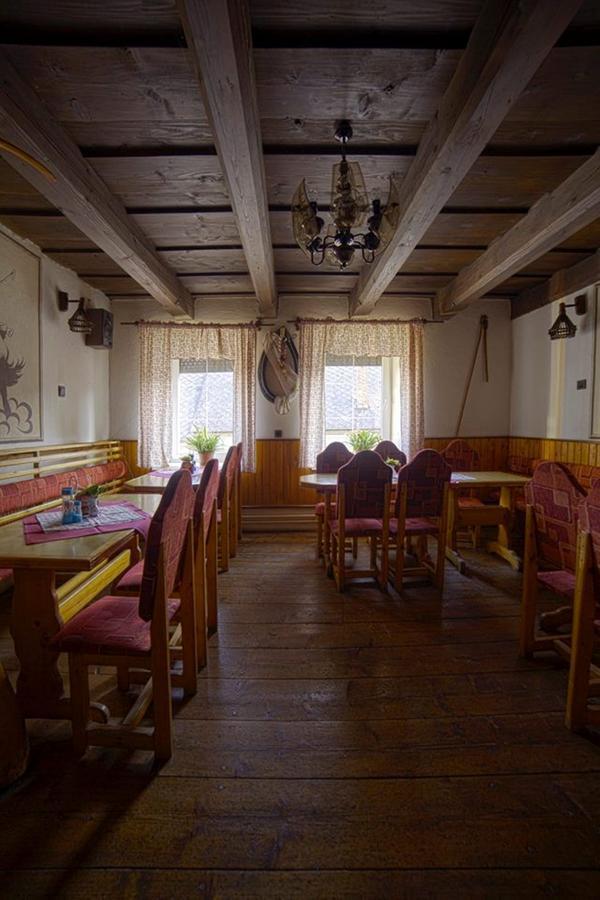 Motel Pod Stromisom Vlachovo Exteriör bild